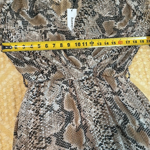 Runway Paris V Neck Maxi Dress in Snakeskin Print - Picture 11 of 12
